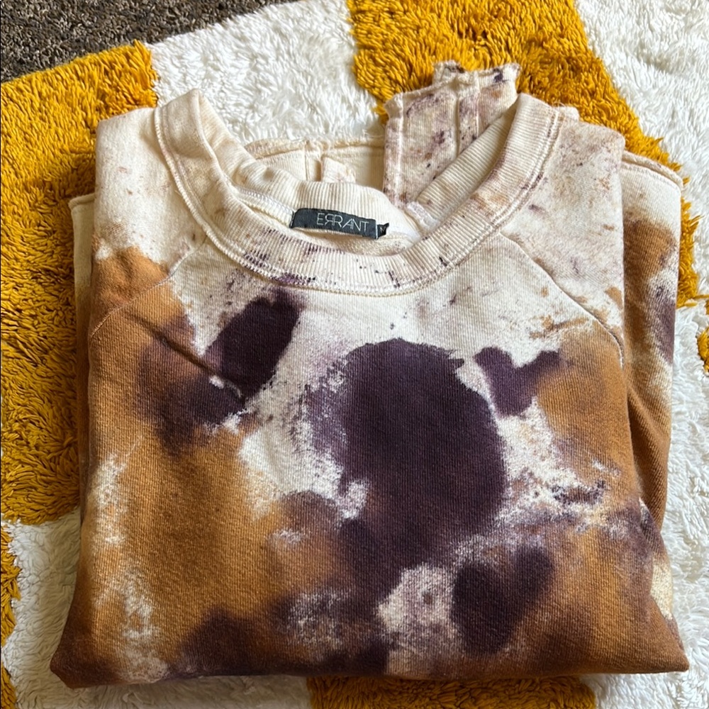 ERRANT Women’s pullover sweatshirt - Brown and Cream ~ Medium